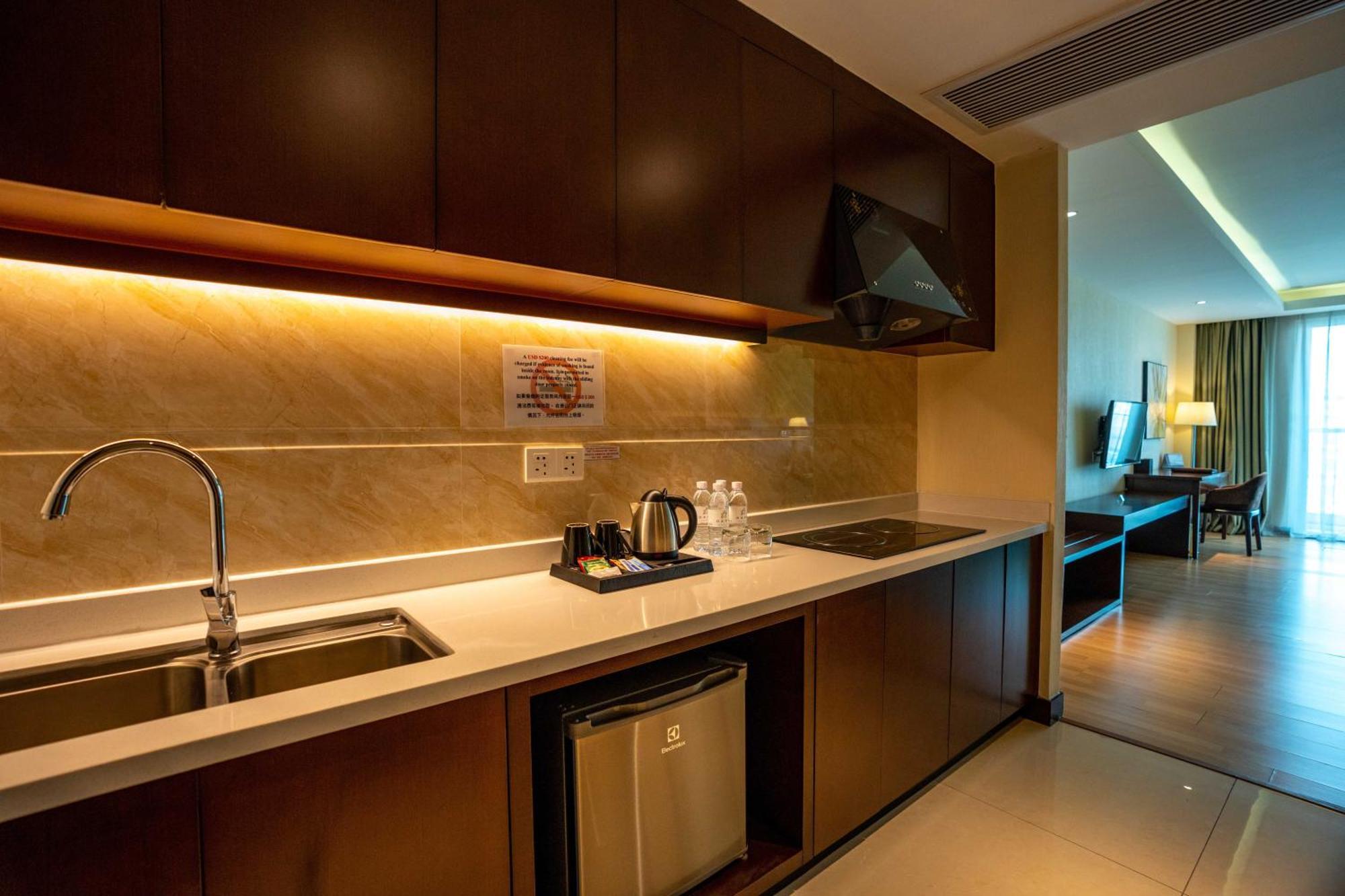 Olympia City Hotel By Dara Phnom Pen Exterior foto