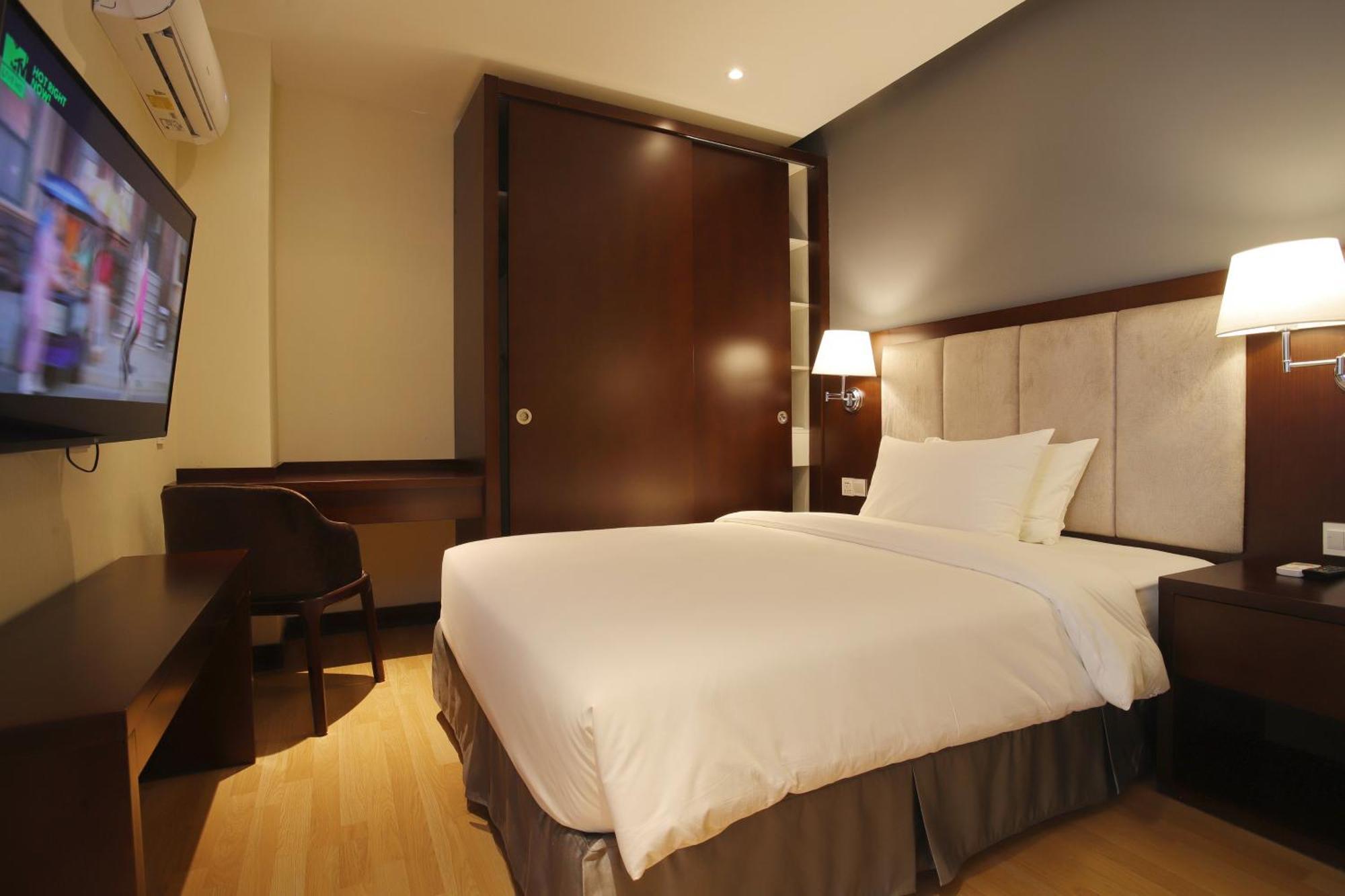 Olympia City Hotel By Dara Phnom Pen Exterior foto