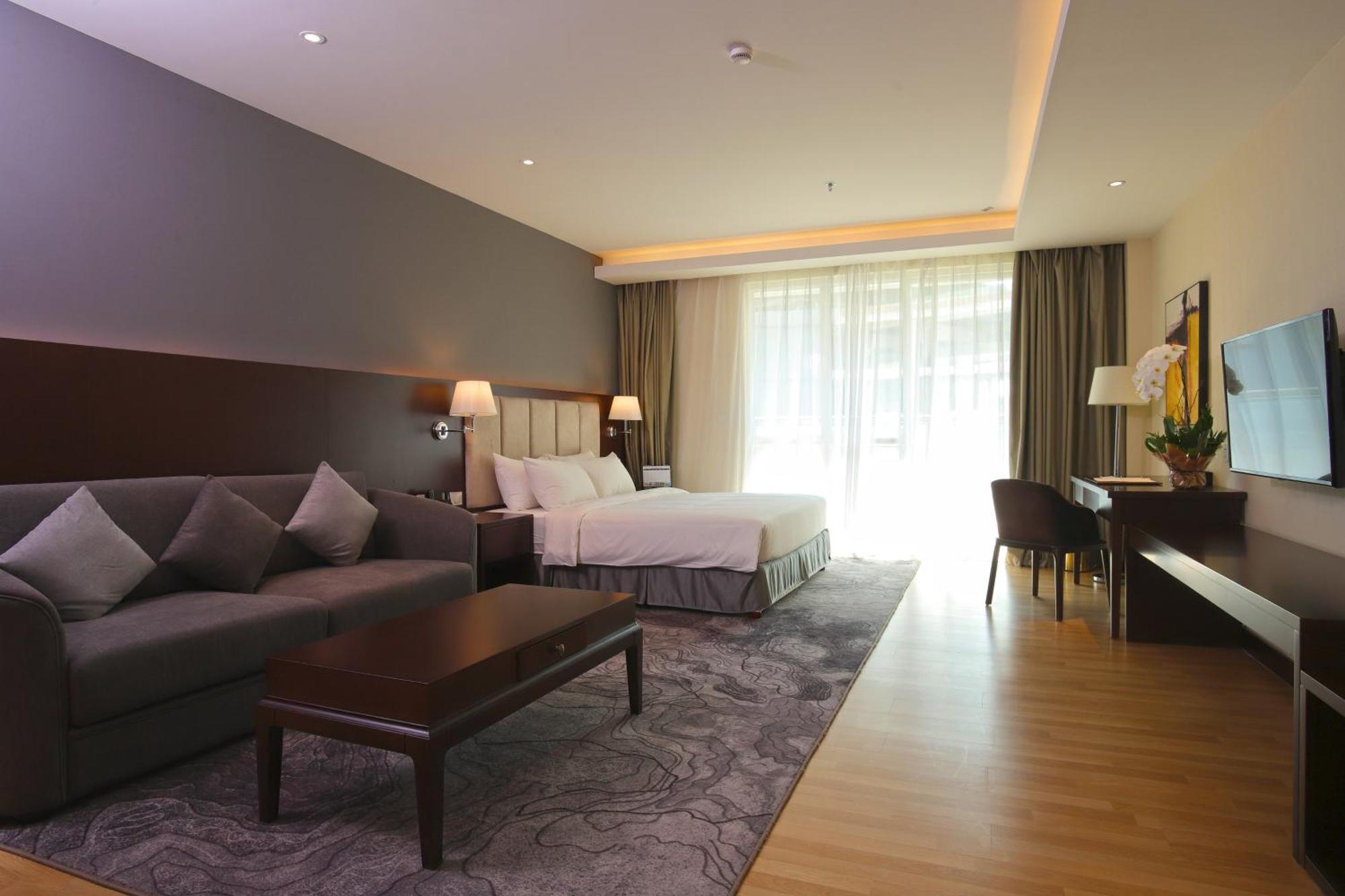 Olympia City Hotel By Dara Phnom Pen Exterior foto